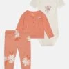 Carter's™ Cardi Set - Body - Pink