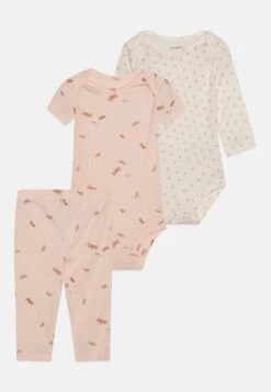 Carter's™ Body - Pink