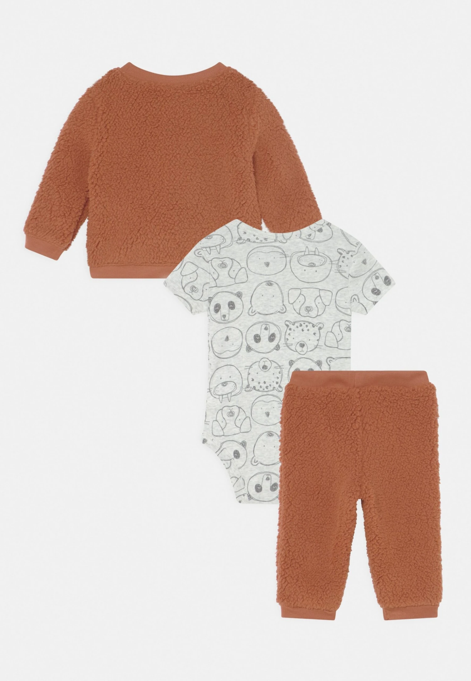 Carter's™ Boys Bear Set - Print T-Shirt - Brown 4 Carter's™ Boys Bear Set - Print T-Shirt - Brown - Image 2